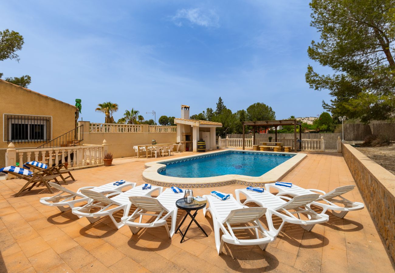 Villa con piscina privada en Murcia