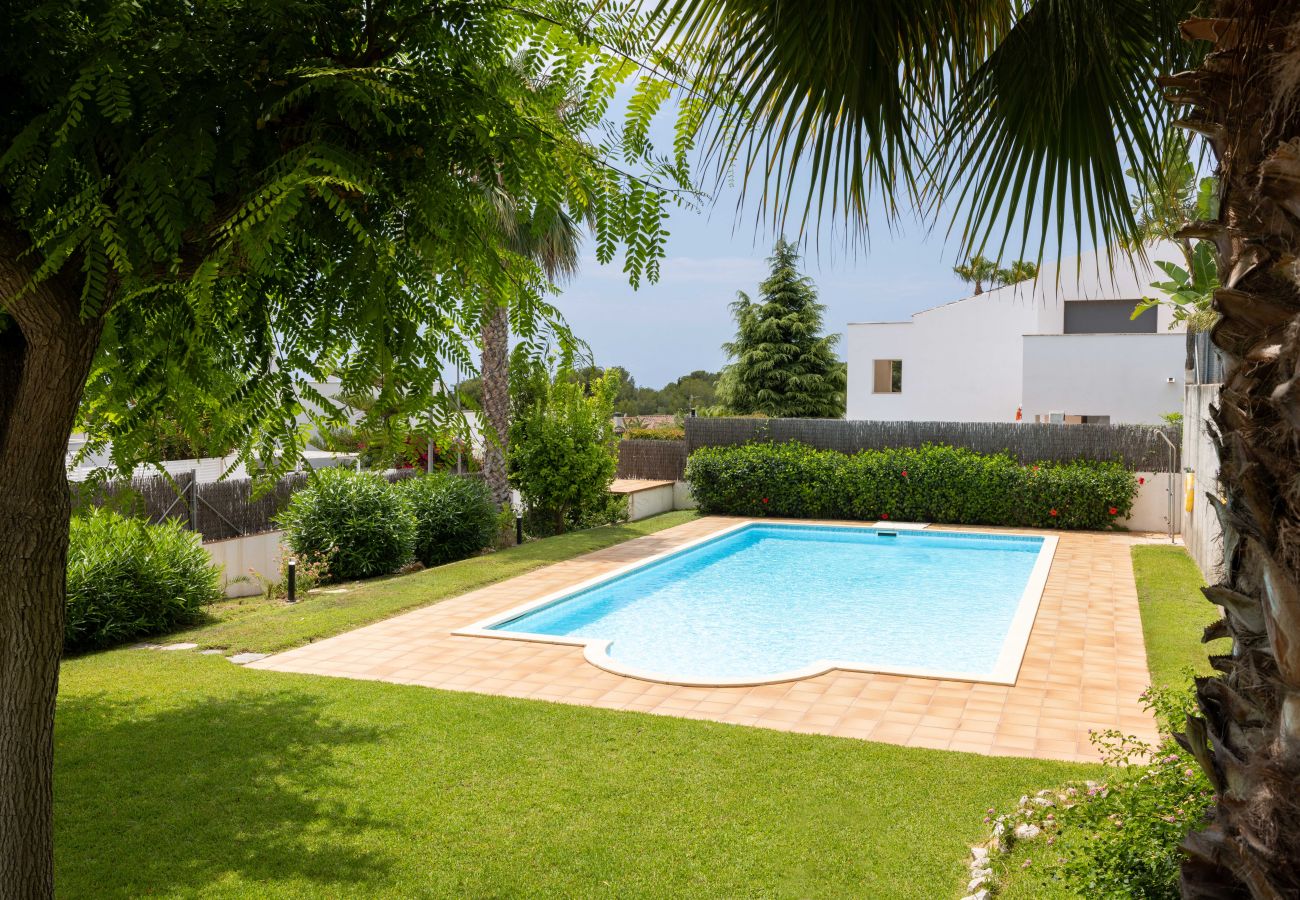 Villa in Calafell - SeaViews Elegance by Fidalsa