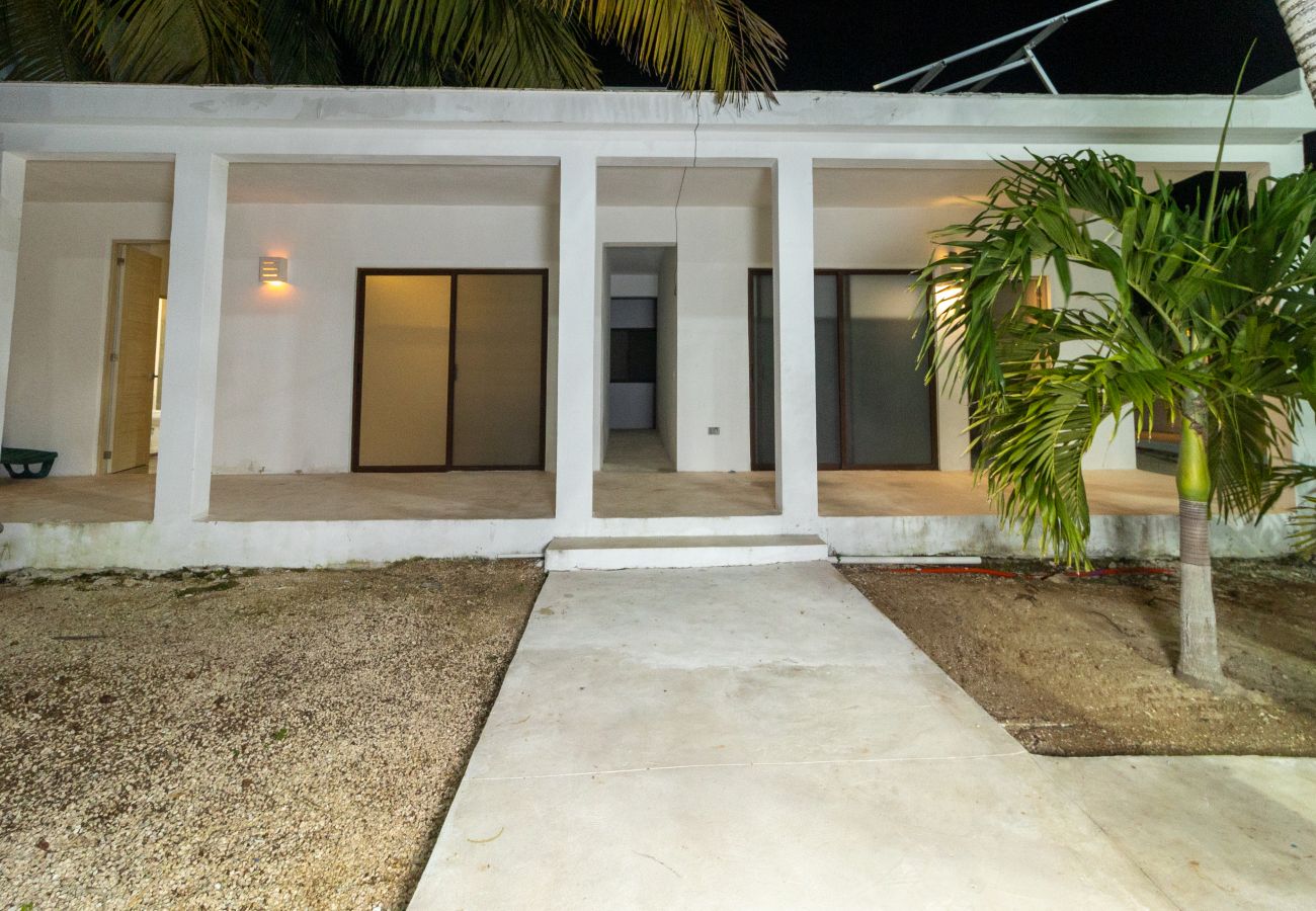 Villa in Progreso - Ocean Retreat by Fidalsa