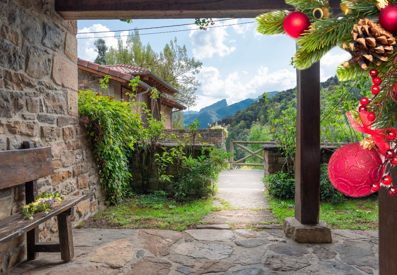 Villa in Cabezón de Liébana - Fidalsa House of Views