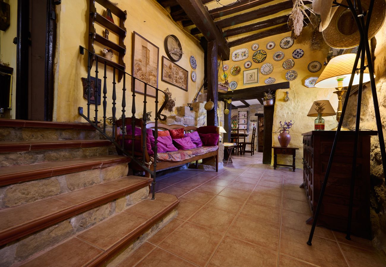 Villa in Labastida - Historic Haven by Fidalsa