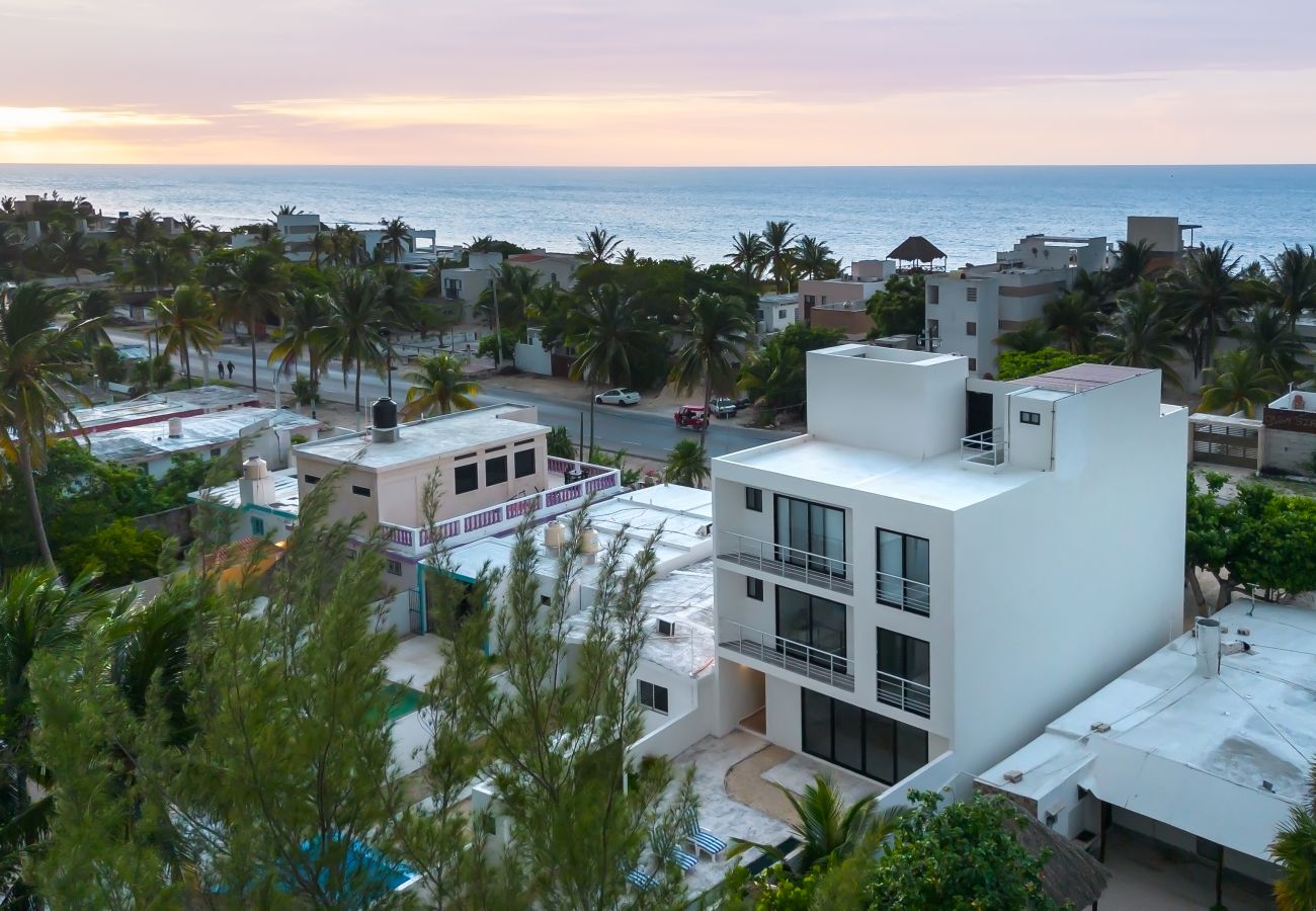 Apartment in Progreso - Sea Breeze  Pool By Fidalsa